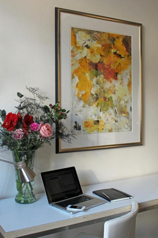 Hof, A Luxury In The Center Of Couette-café